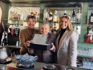 Fipe Confcommercio premia Anna Possi di Nebbiuno, la decana dei baristi d’Italia