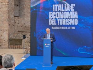 “TURISMO È RISTORAZIONE”: DALLO SLOGAN A POLITICHE COERENTI PER UN SETTORE STRATEGICO PER L’ECONOMIA DEL TURISMO